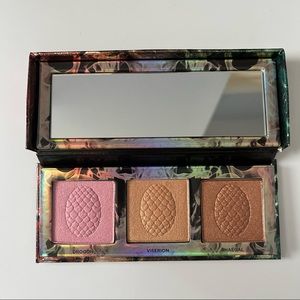 Mother of Dragons Highlighter palette